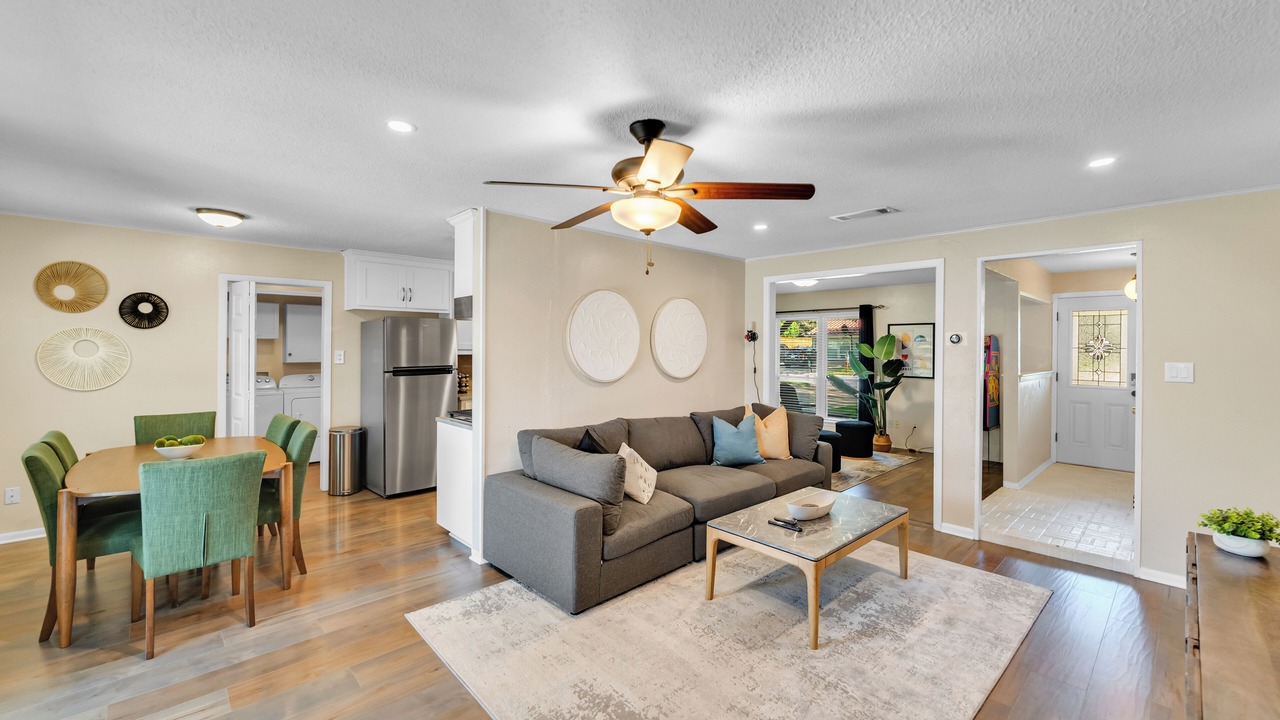 Photo of Livingroom in Bedford