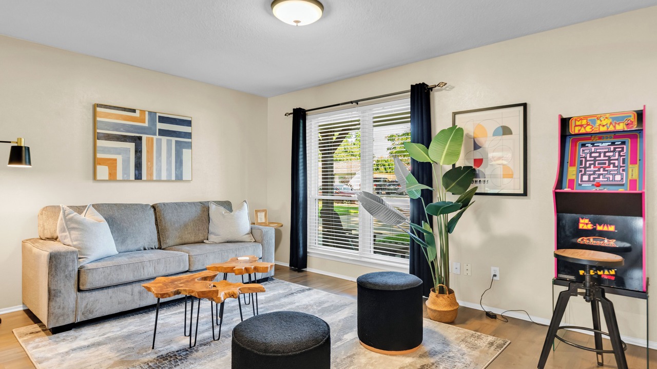 Photo of Livingroom in Bedford