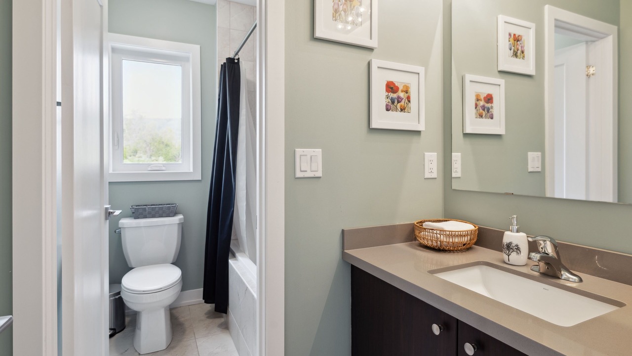 Photo of Bathroom in The Blue Mountains