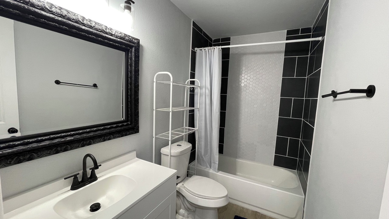 Photo of Bathroom in Orange