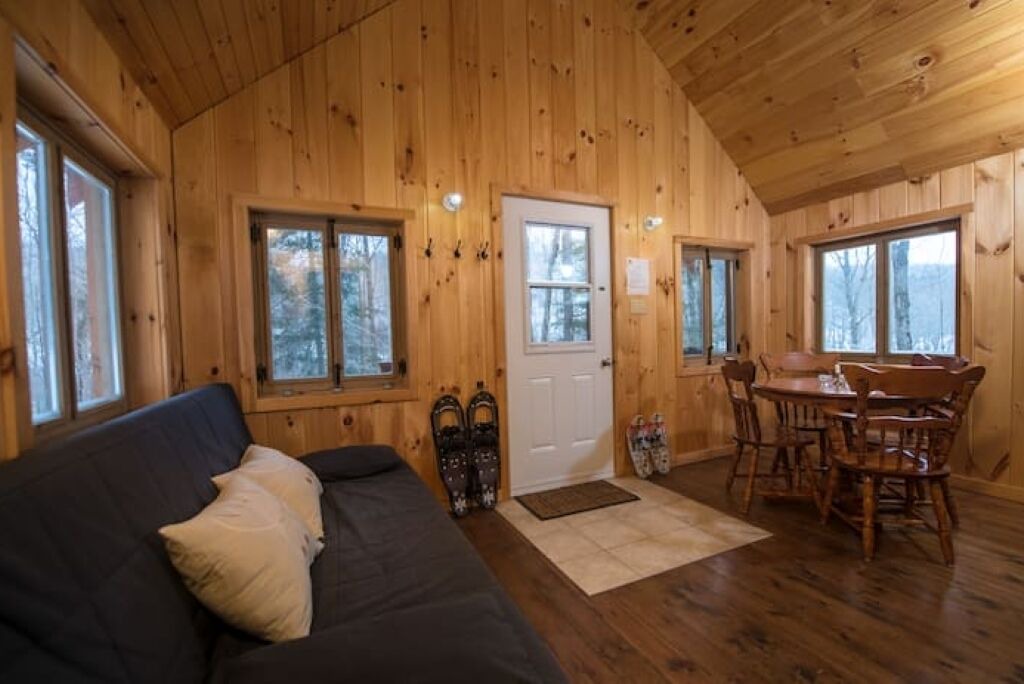 Photo of Livingroom in Saint-Etienne-De-Bolto