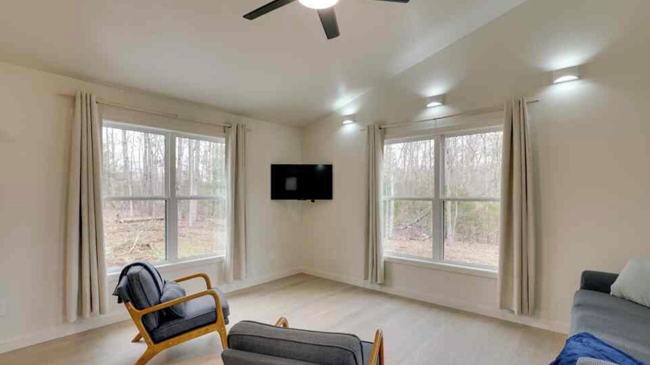 Photo of Livingroom in Crossville