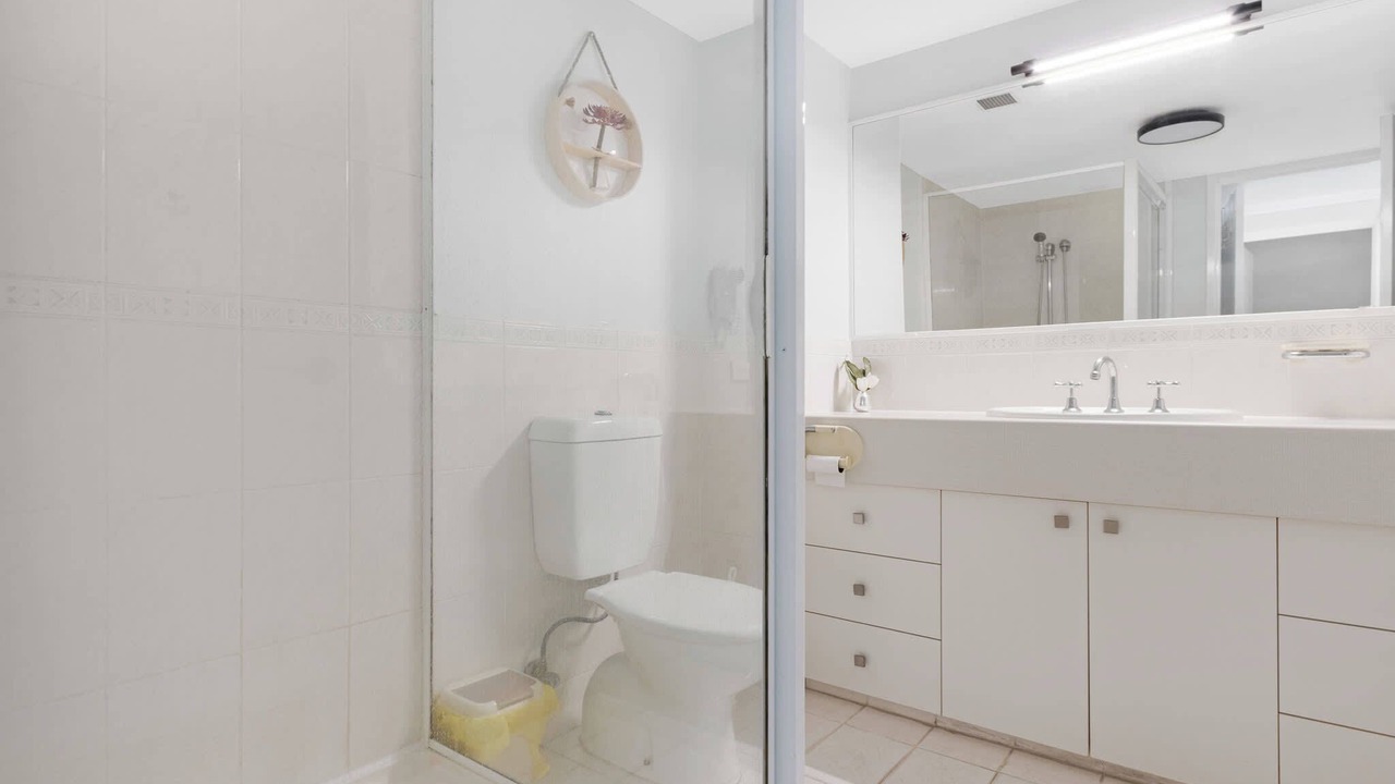 Photo of Bathroom in Torquay