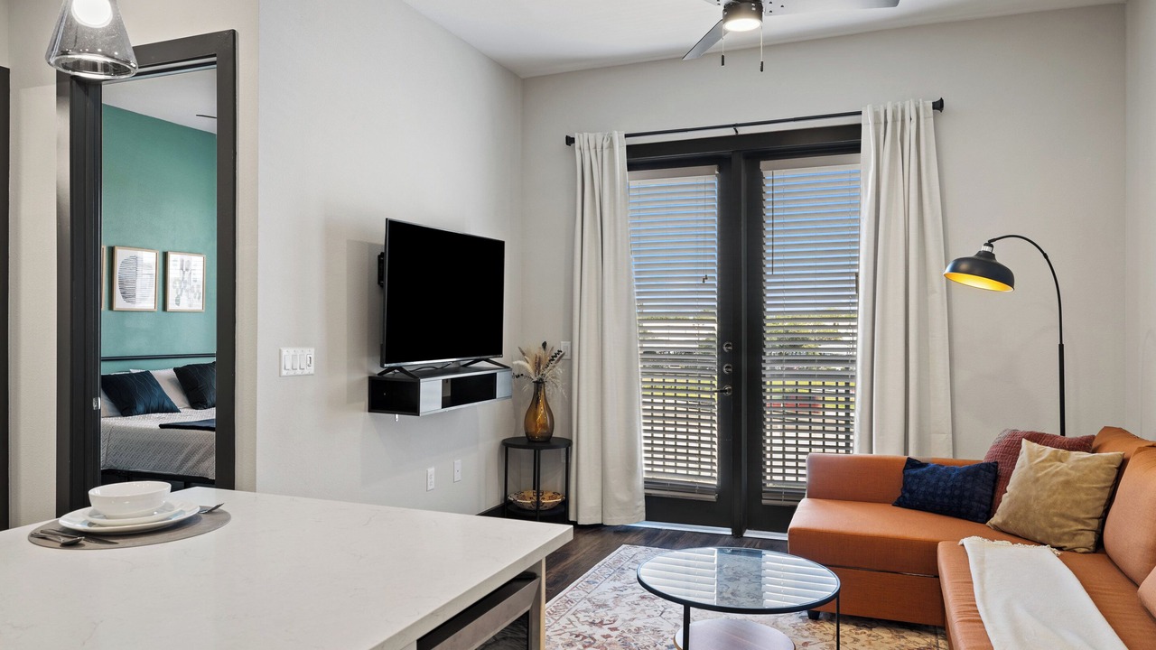 Photo of Livingroom in North Burnet