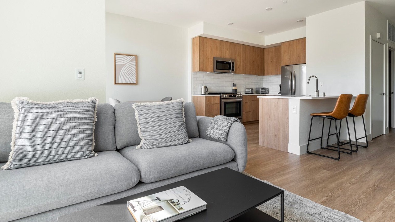 Photo of Livingroom in Burlingame