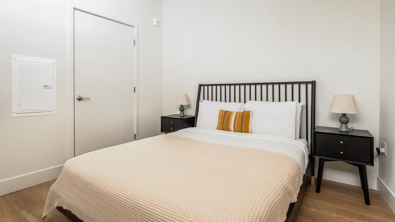Photo of Bedroom in Burlingame