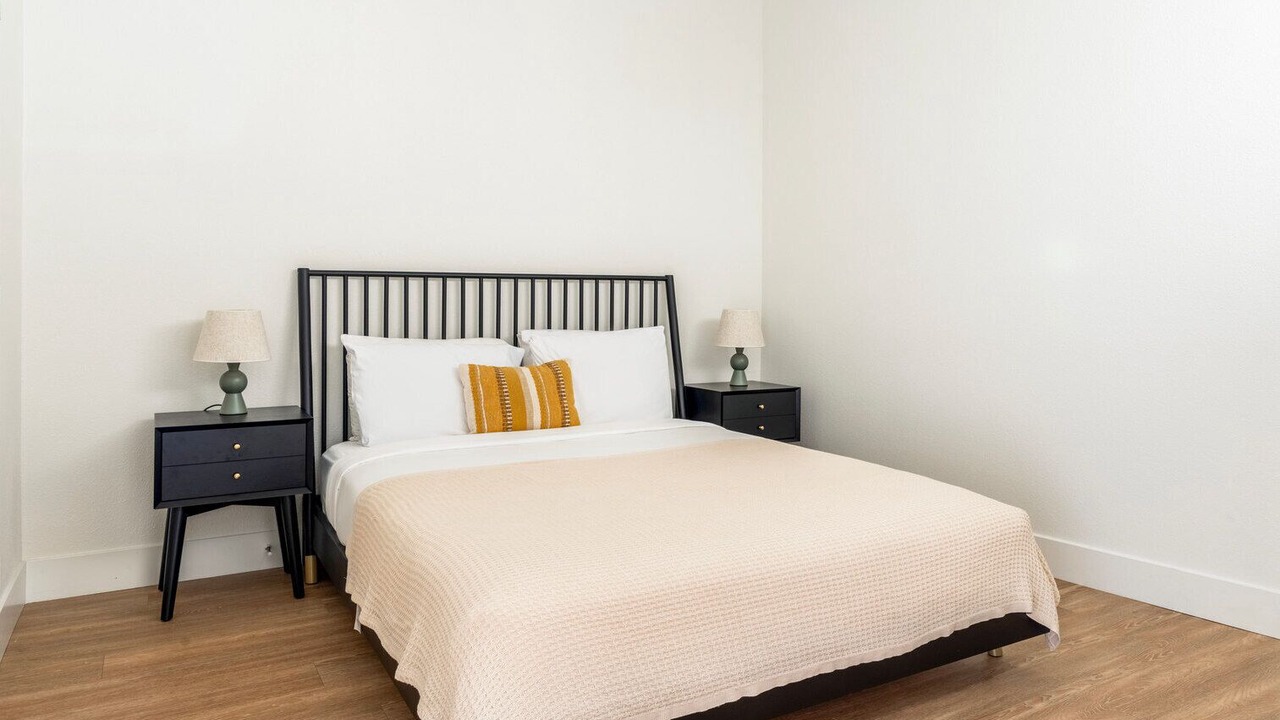 Photo of Bedroom in Burlingame