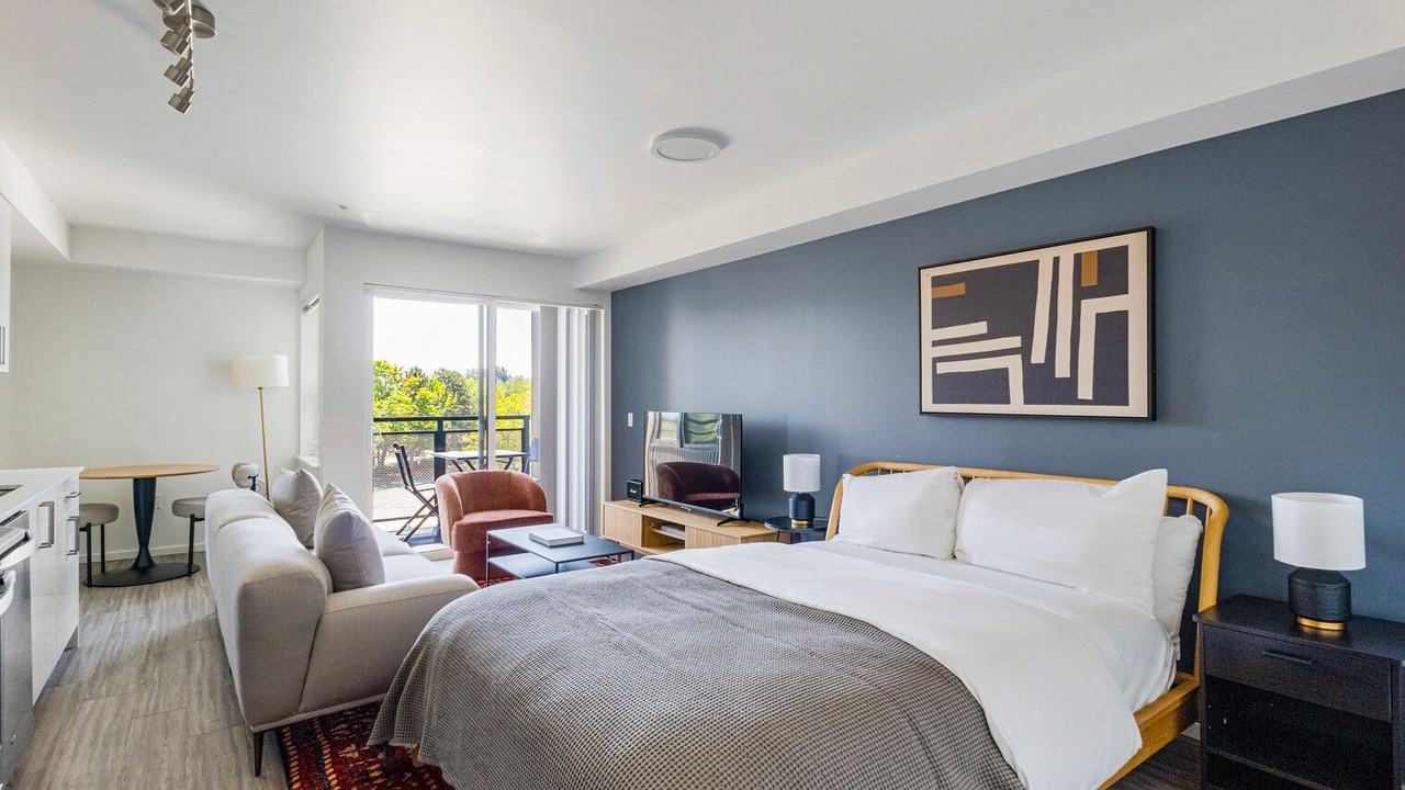 Photo of Bedroom in University District