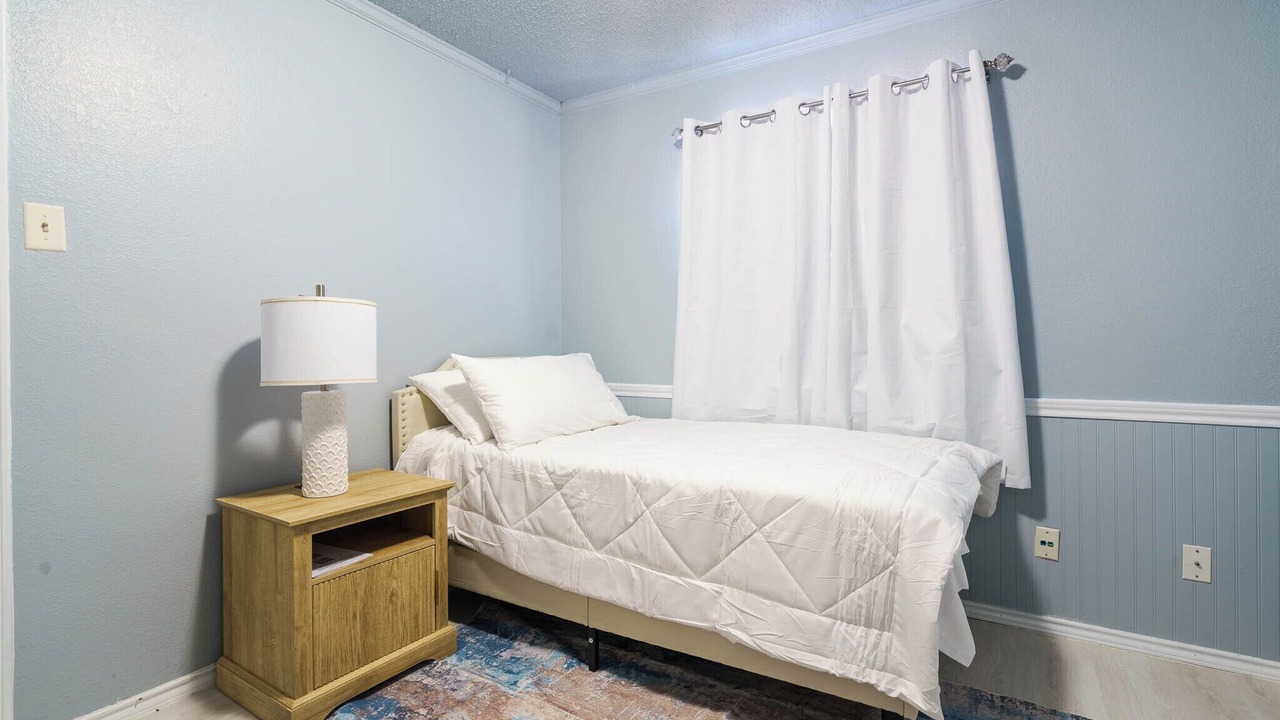 Photo of Bedroom in Elmo