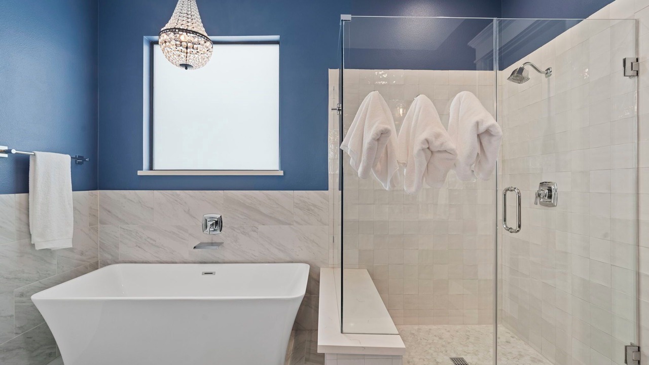 Photo of Bathroom in Shady Acres