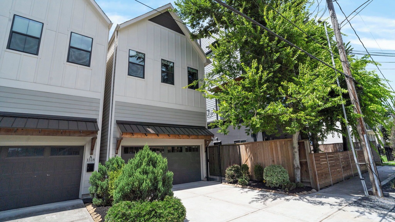 Photo of Outdoor in Shady Acres