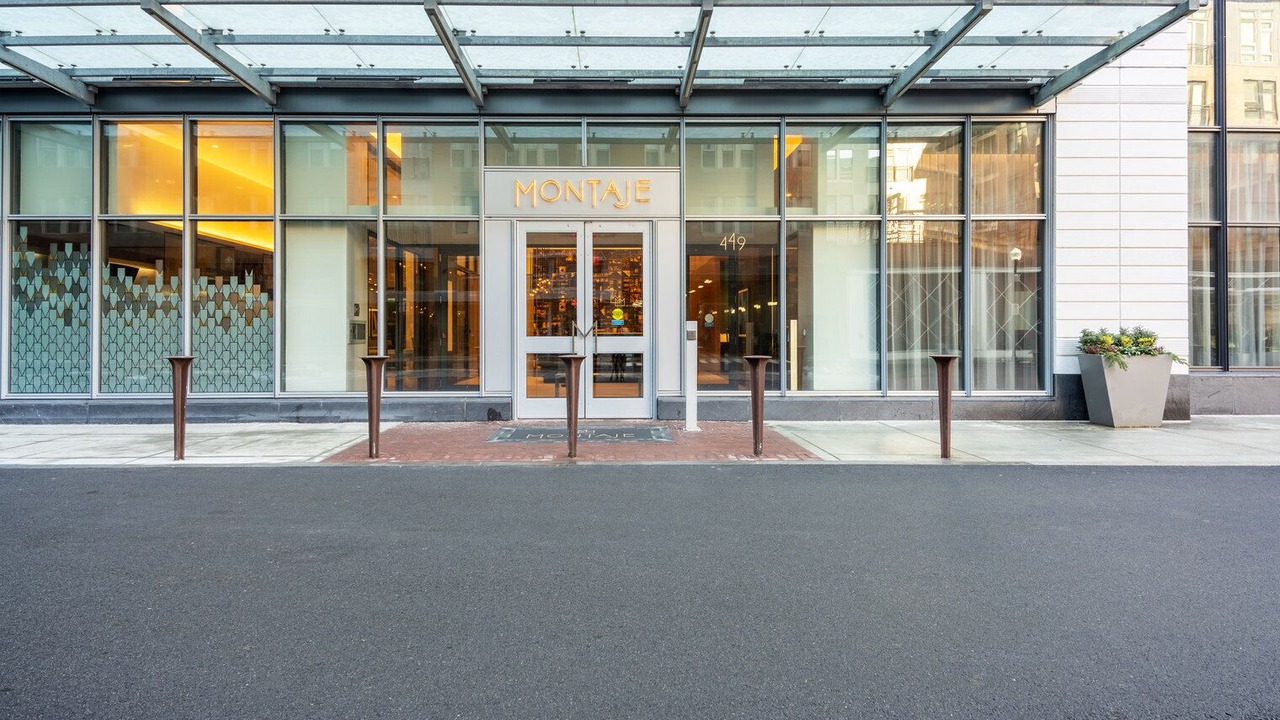 Photo of Outdoor in Assembly Square