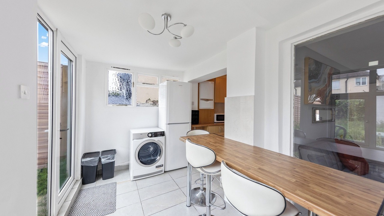 Photo of Others in Gillingham