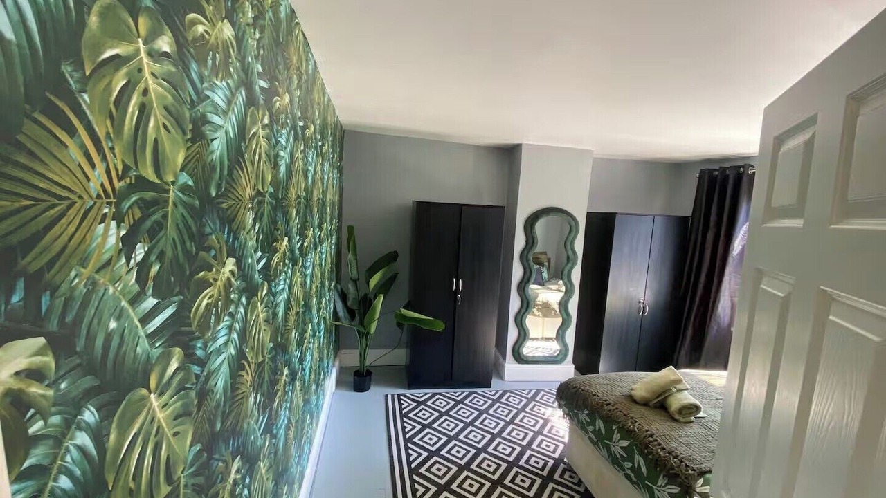 Photo of Others in Gillingham