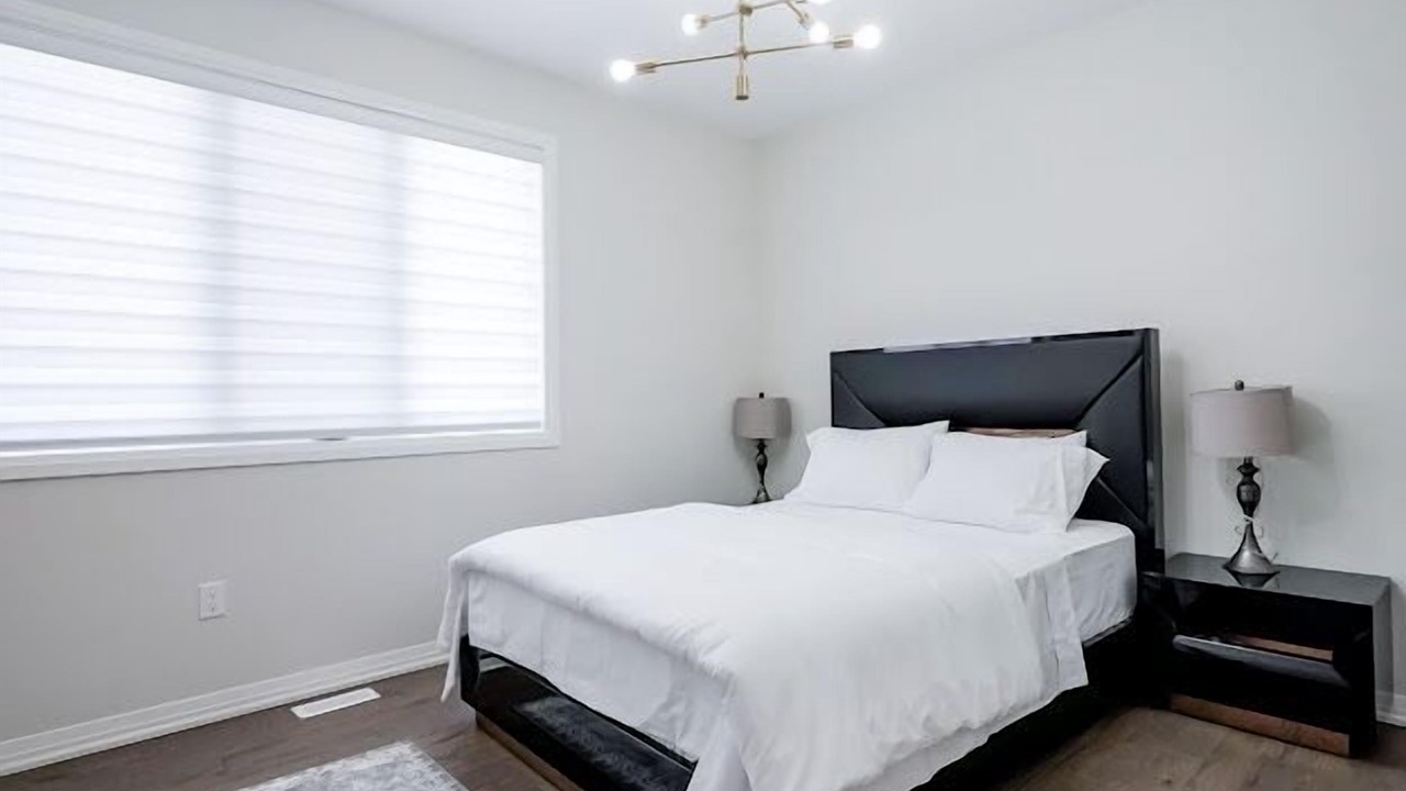 Photo of Bedroom in Bowmanville