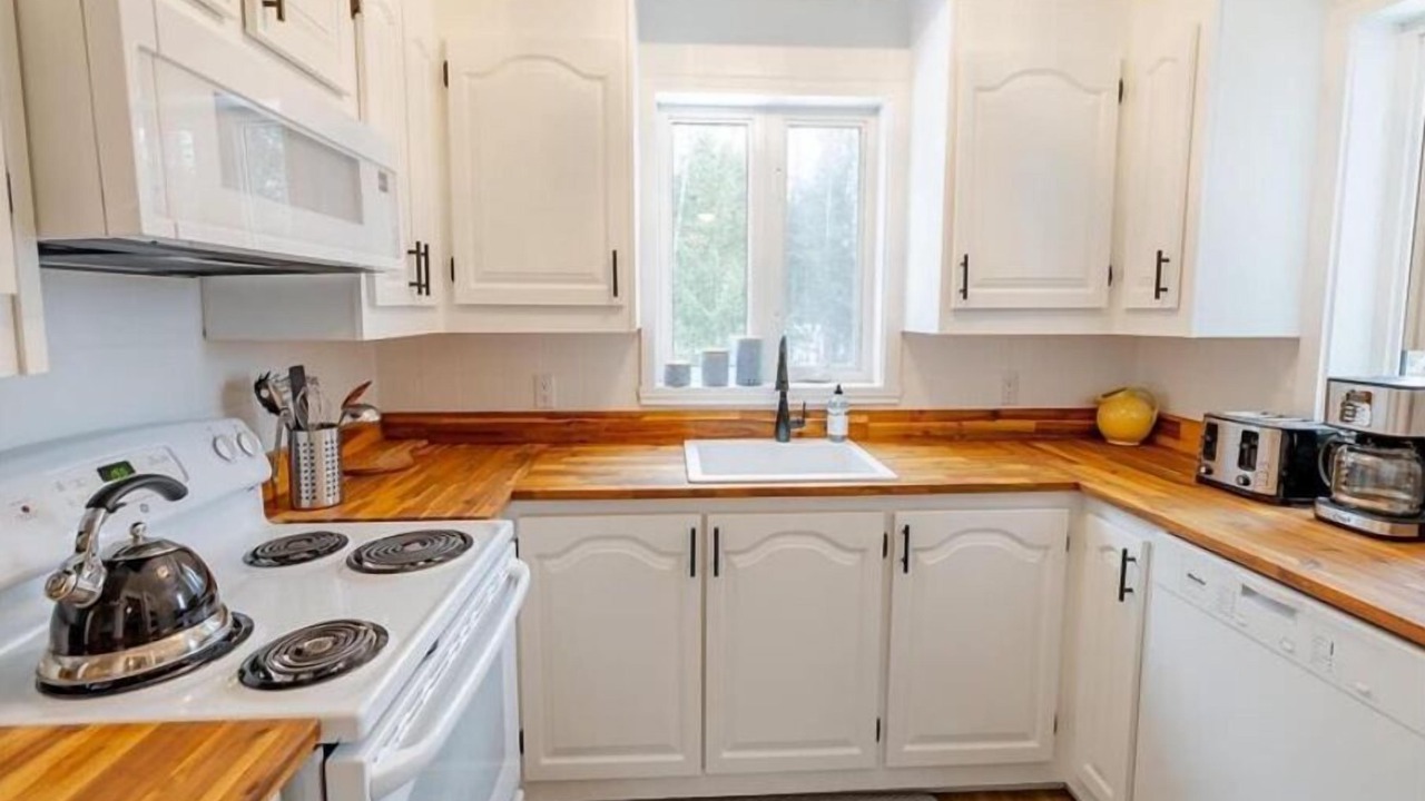 Photo of Kitchen in Saint-Denis-de-Brompton