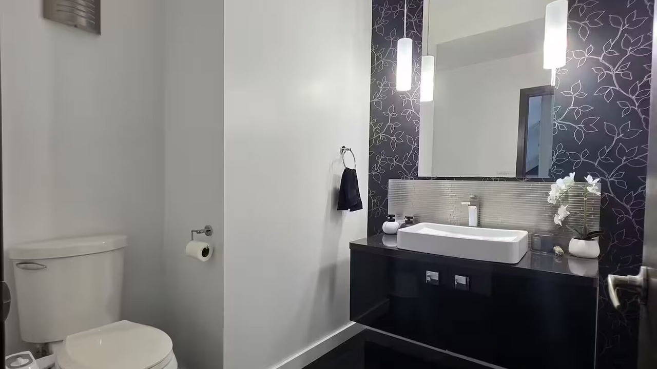 Photo of Bathroom in Steinbach