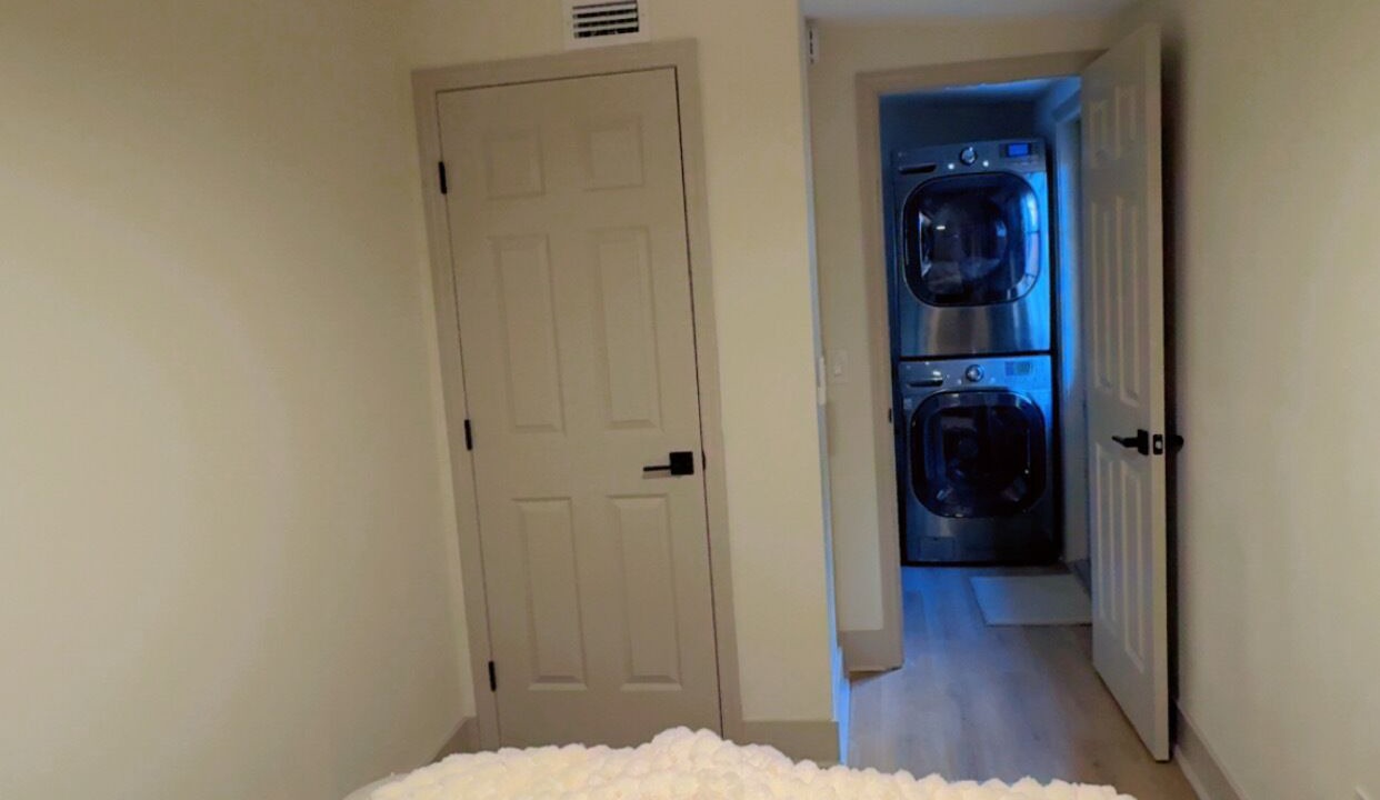 Photo of Bedroom in Gulfport