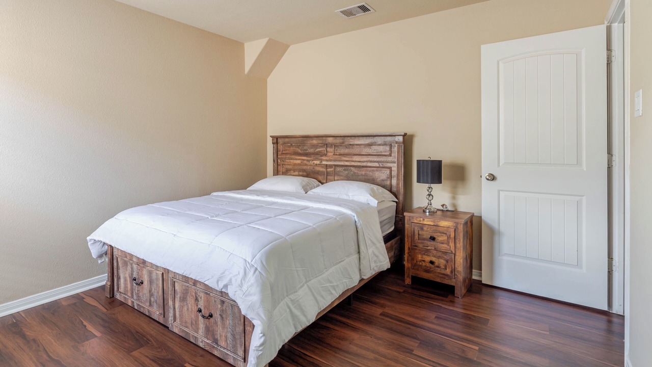 Photo of Bedroom in Northeast Houston