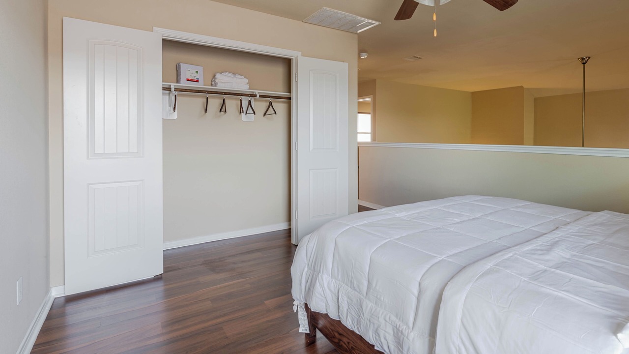 Photo of Bedroom in Northeast Houston