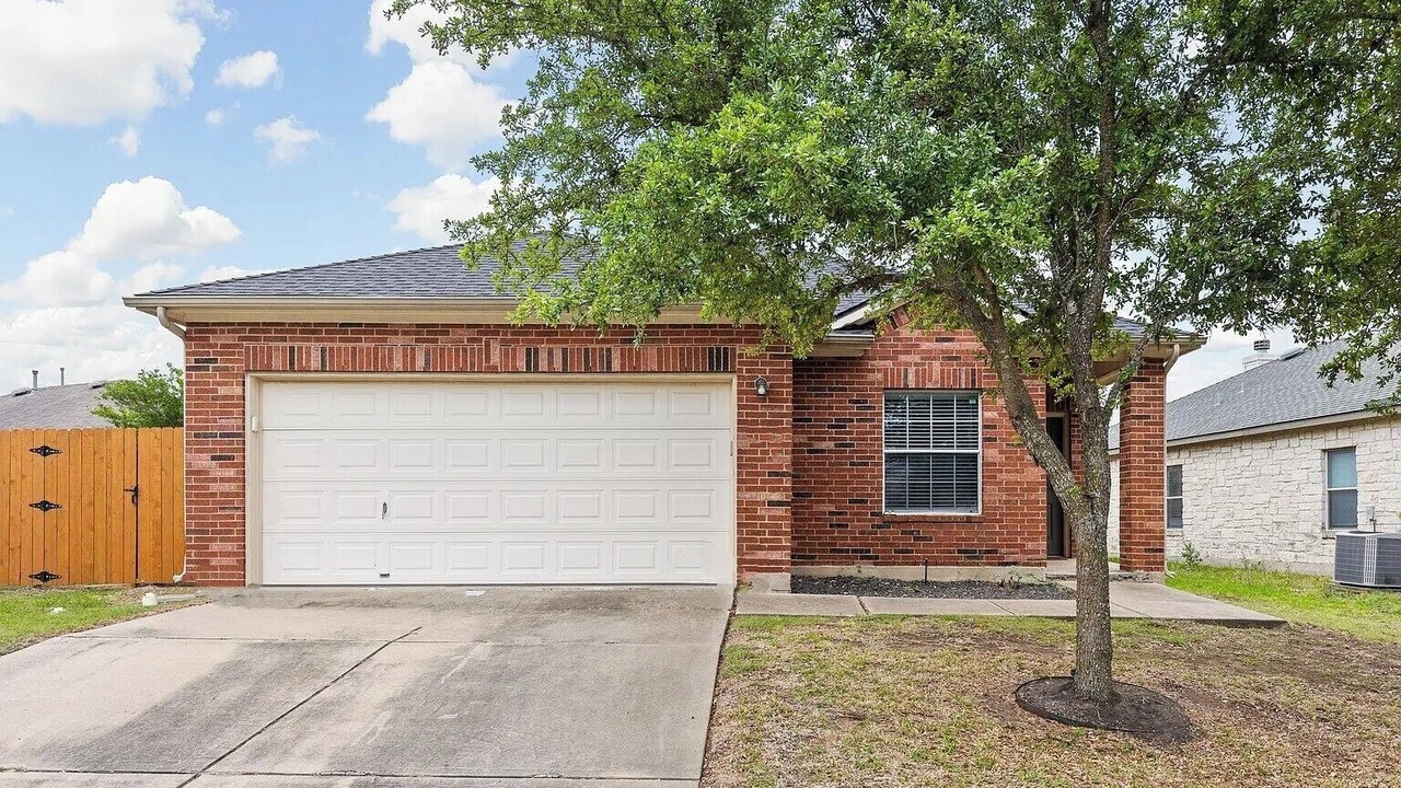 Photo of Outdoor in Pioneer Crossing