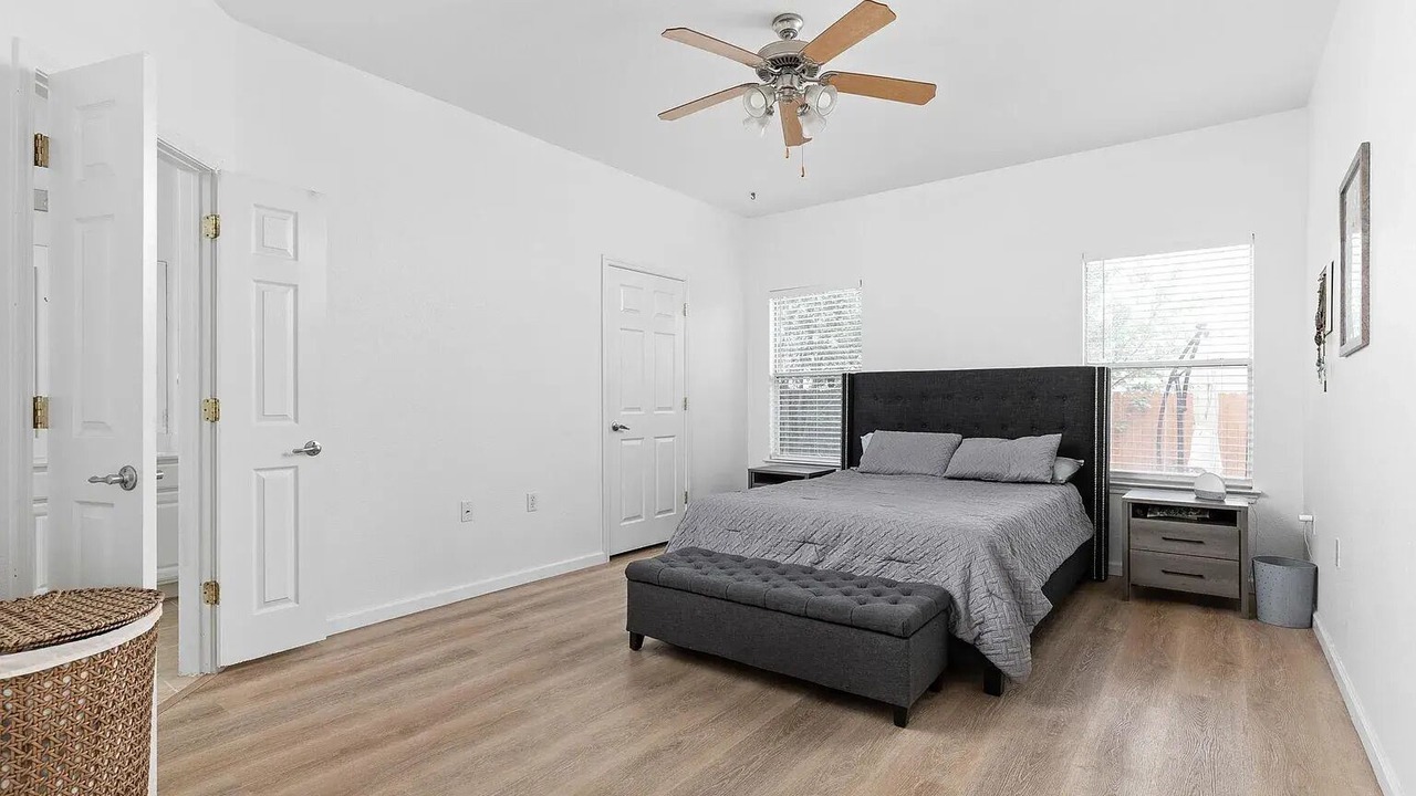 Photo of Bedroom in Pioneer Crossing