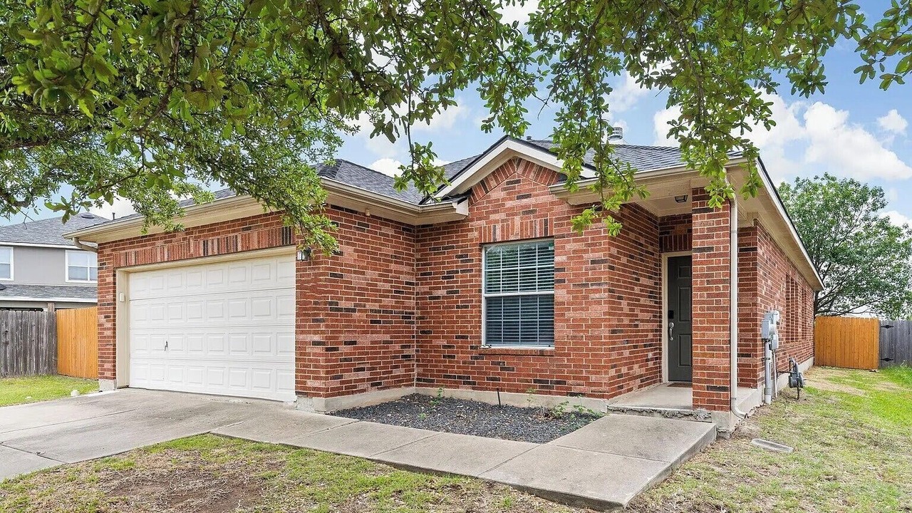 Photo of Outdoor in Pioneer Crossing