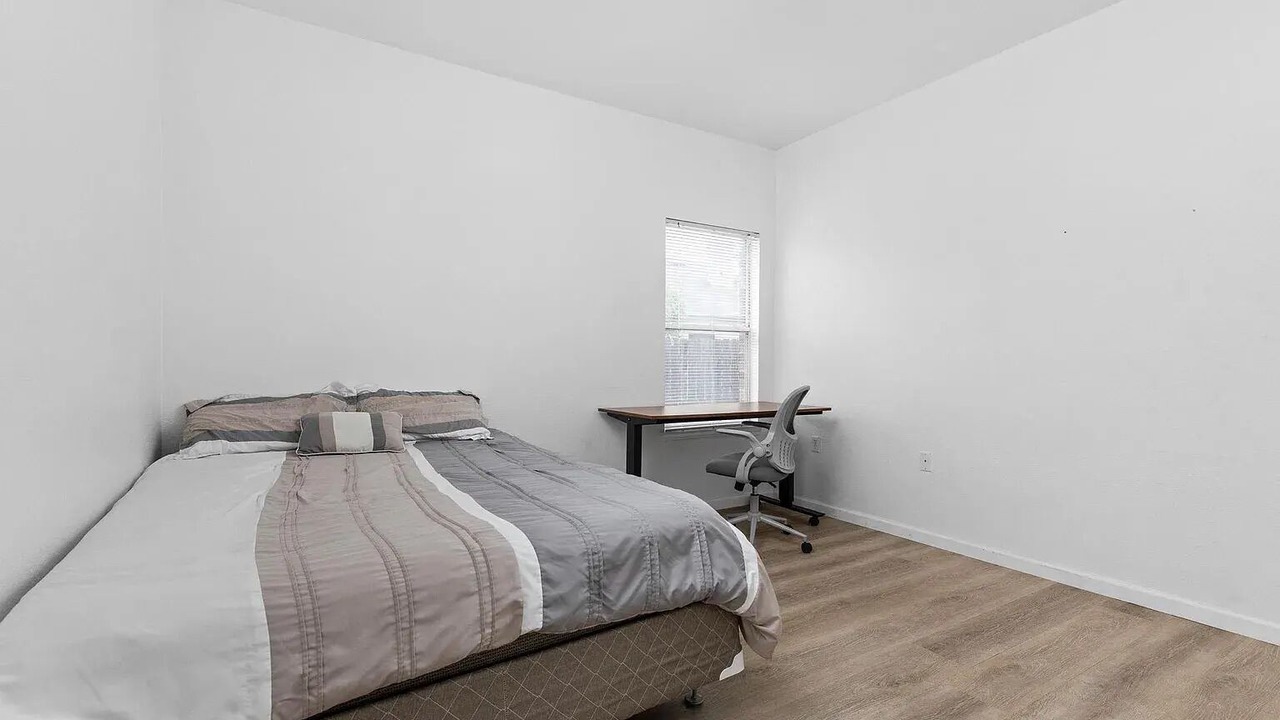Photo of Bedroom in Pioneer Crossing