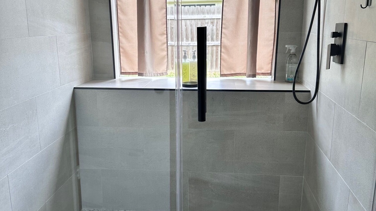 Photo of Bathroom in Lake Jackson