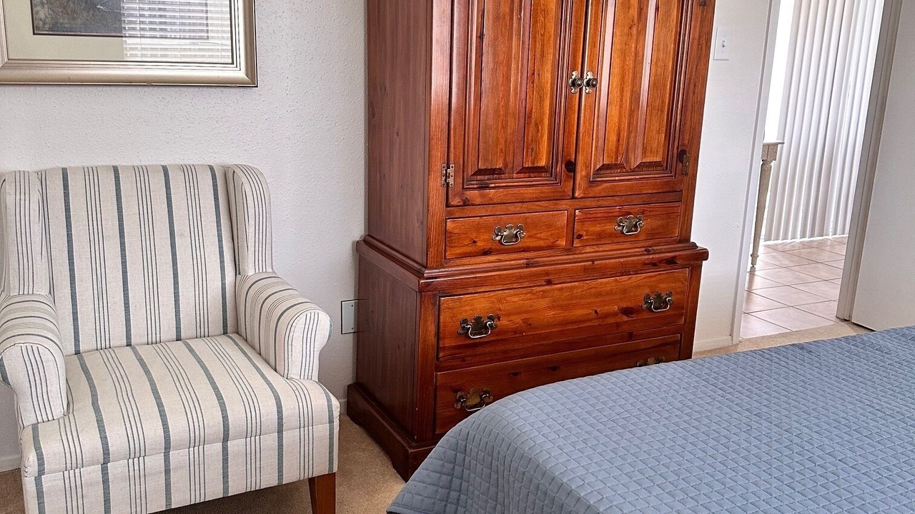 Photo of Bedroom in Lake Jackson