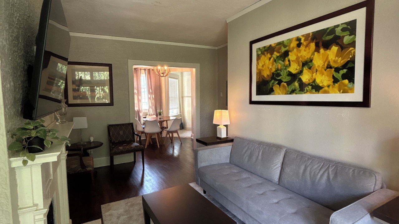 Photo of Livingroom in Dayton