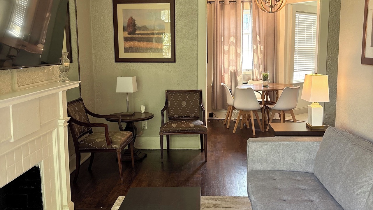 Photo of Livingroom in Dayton