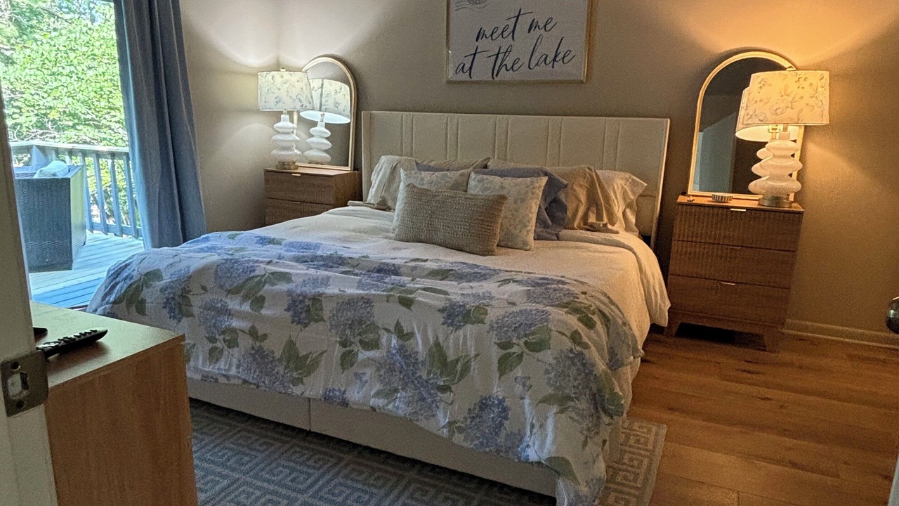 Photo of Bedroom in Cherokee Village