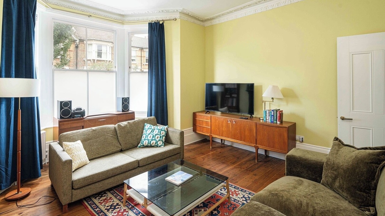 Photo of Livingroom in Hackney Downs