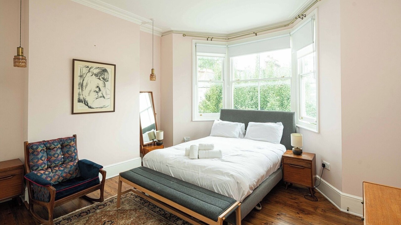 Photo of Bedroom in Hackney Downs