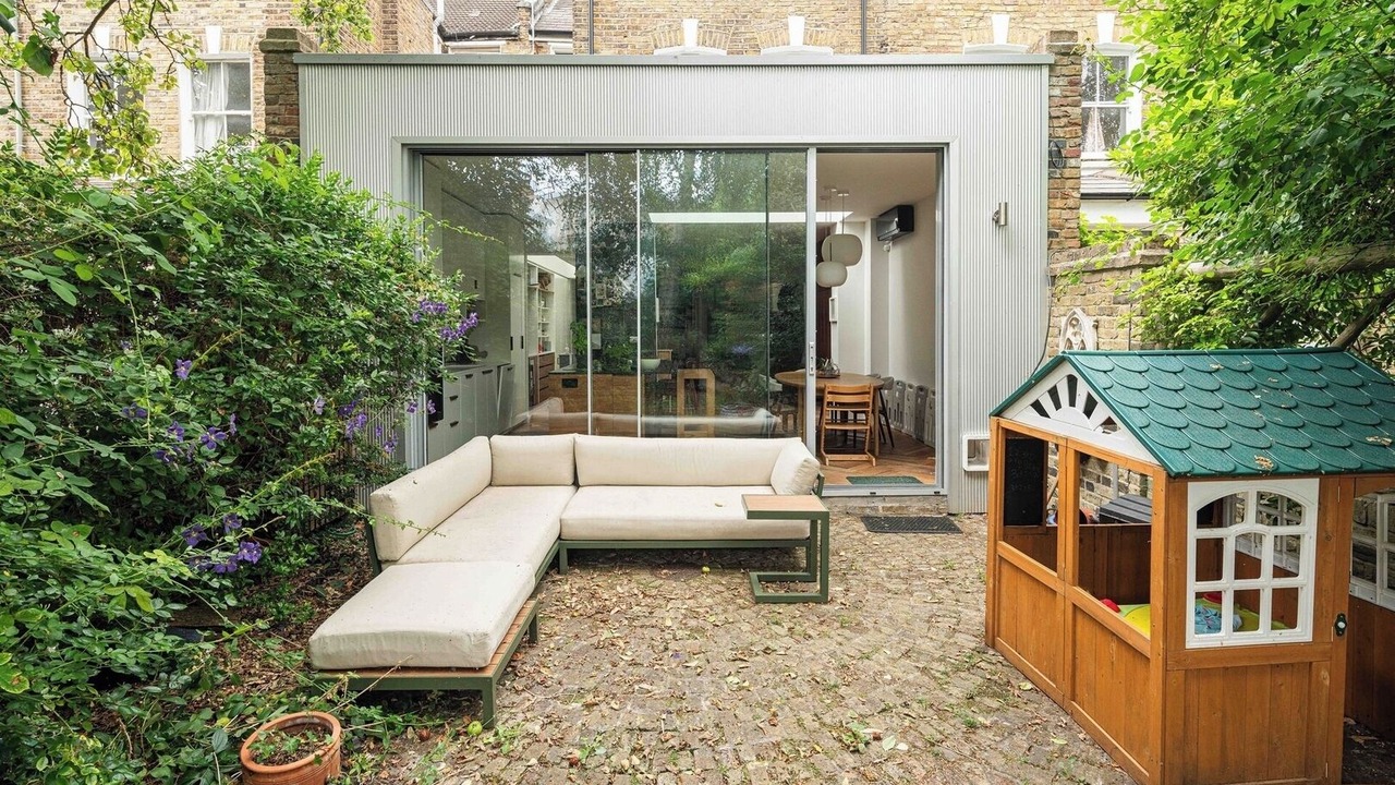 Photo of Patio Balcony in Hackney Downs