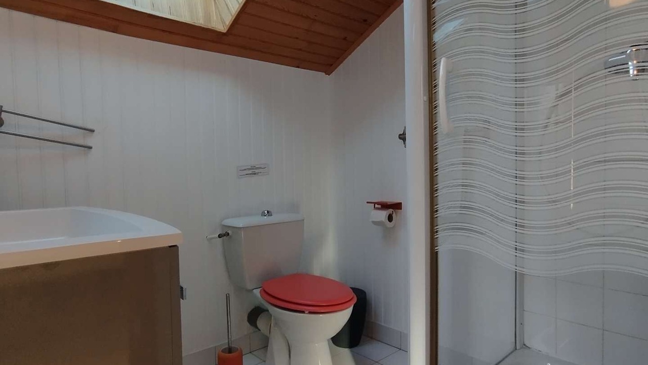 Photo of Bathroom in Lachapelle-Auzac
