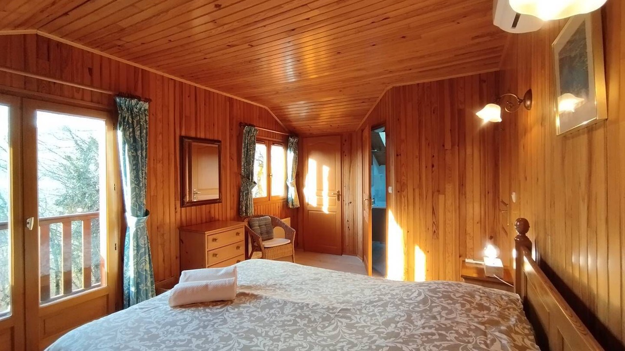 Photo of Bedroom in Lachapelle-Auzac