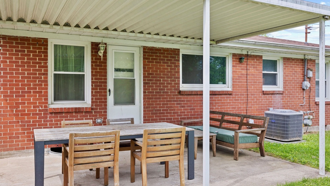 Photo of Outdoor in Jeffersonville