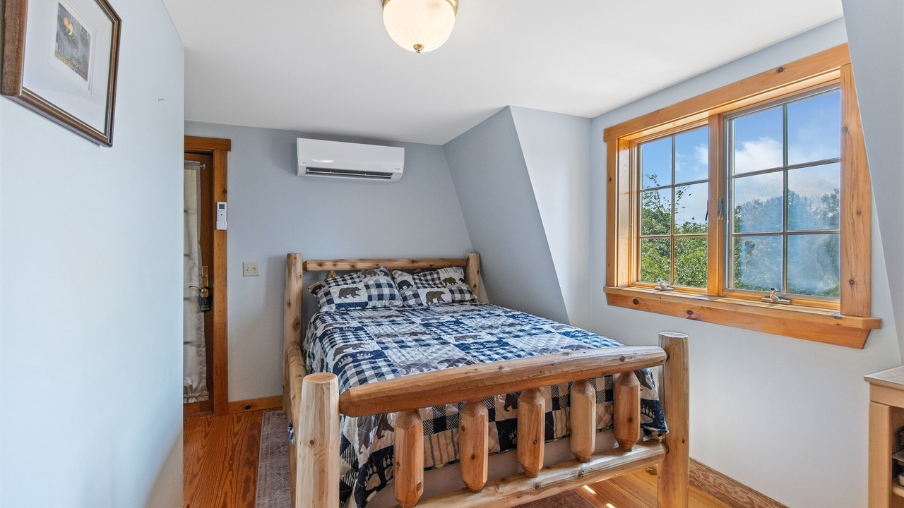 Photo of Others in Dalton