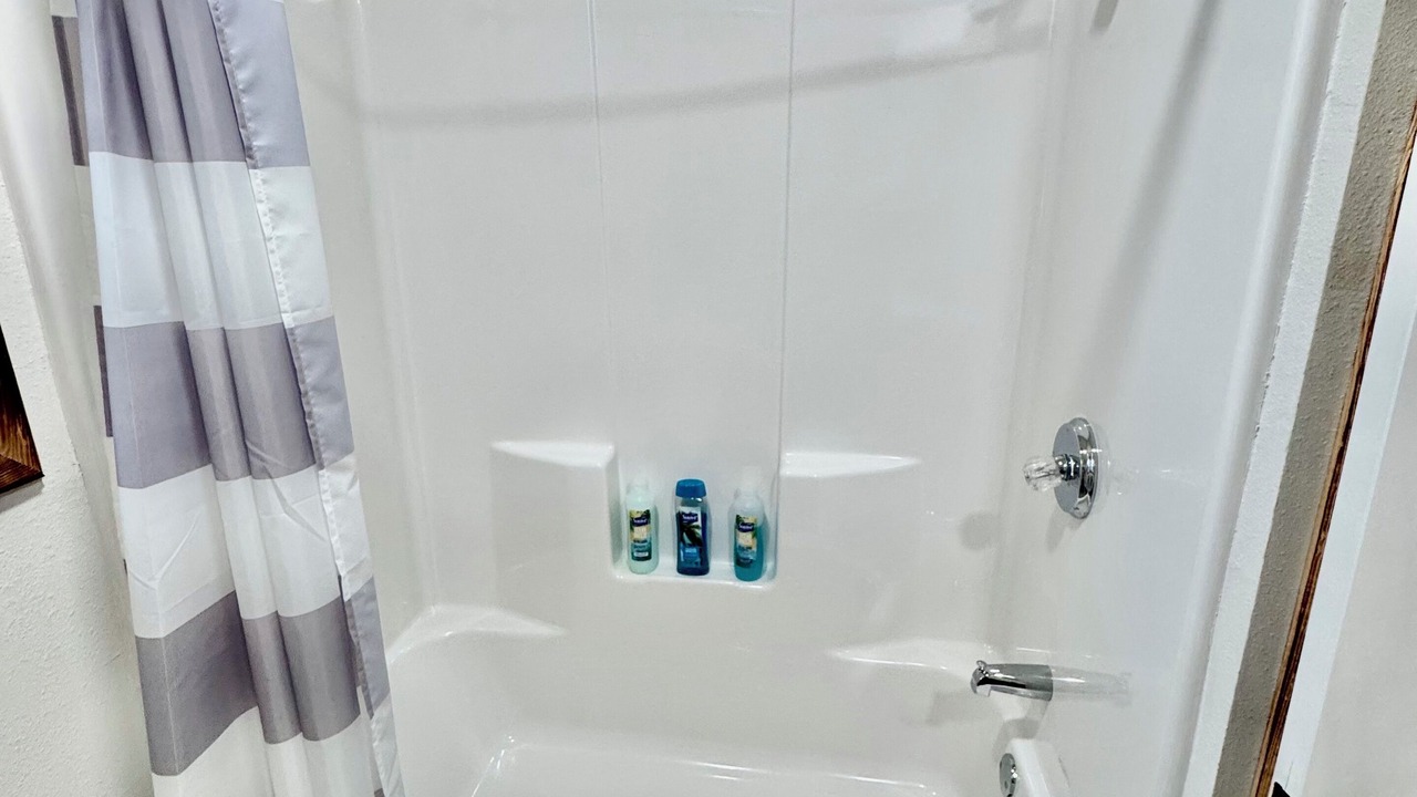 Photo of Bathroom in Mountain Grove
