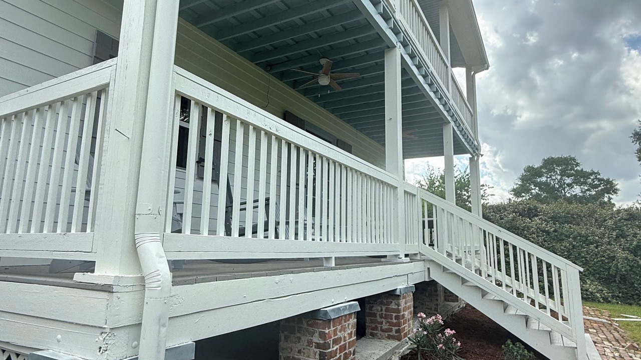 Photo of Outdoor in Lottie