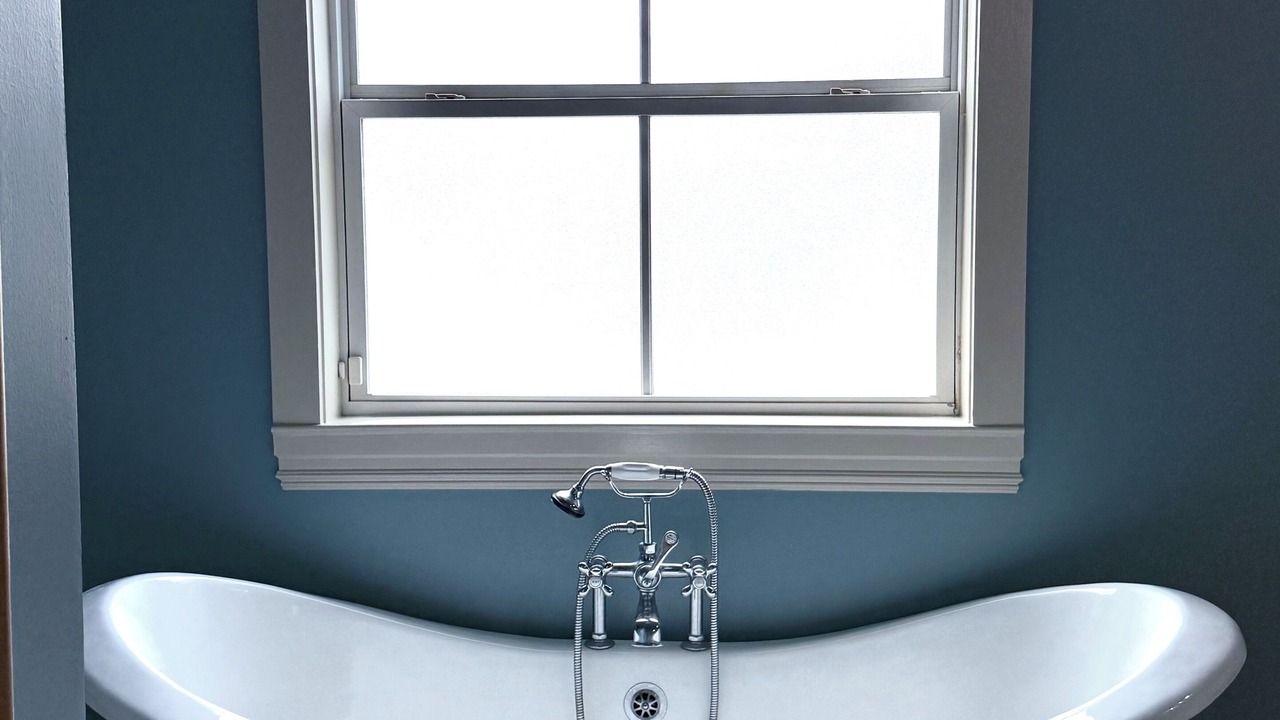 Photo of Bathroom in Lottie