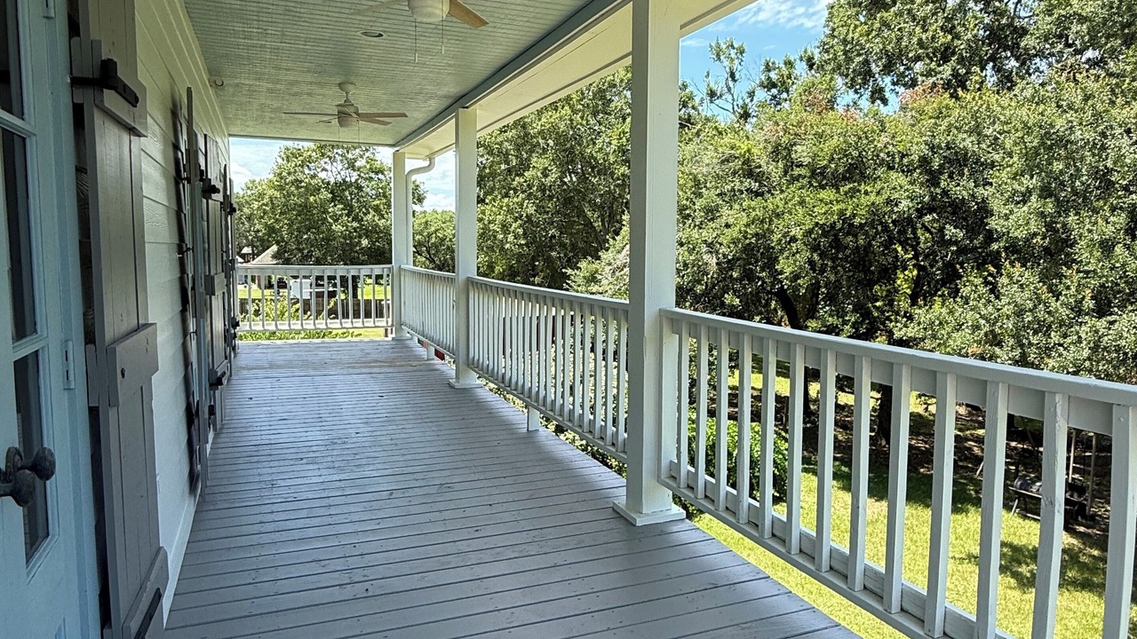 Photo of Outdoor in Lottie