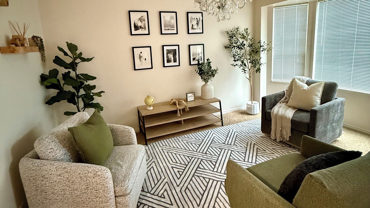 Photo of Livingroom in Provo