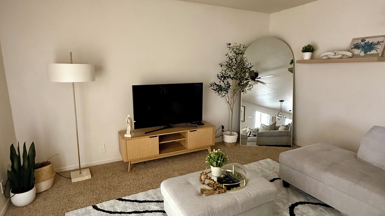 Photo of Livingroom in Provo