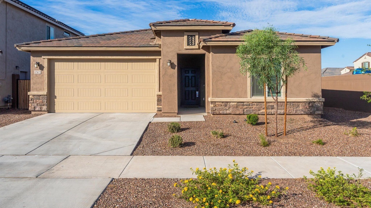 Photo of Others in Goodyear