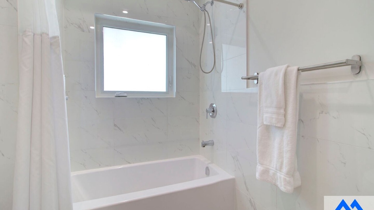Photo of Bathroom in The Blue Mountains