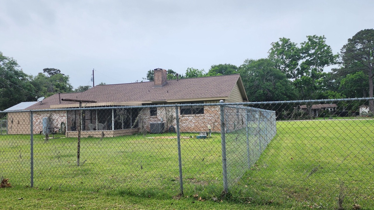 Photo of Outdoor in Iowa Colony
