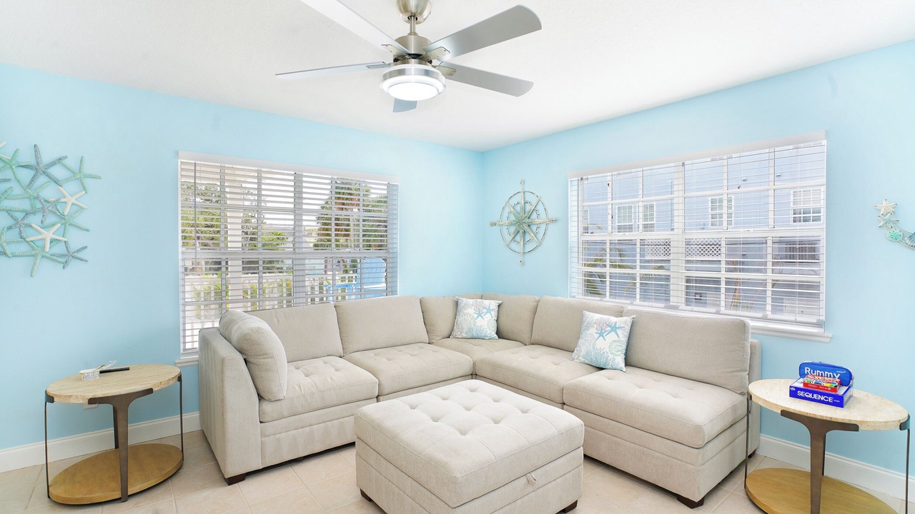 Photo of Livingroom in Indian Rocks Beach
